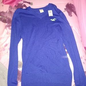 Hollister sweater